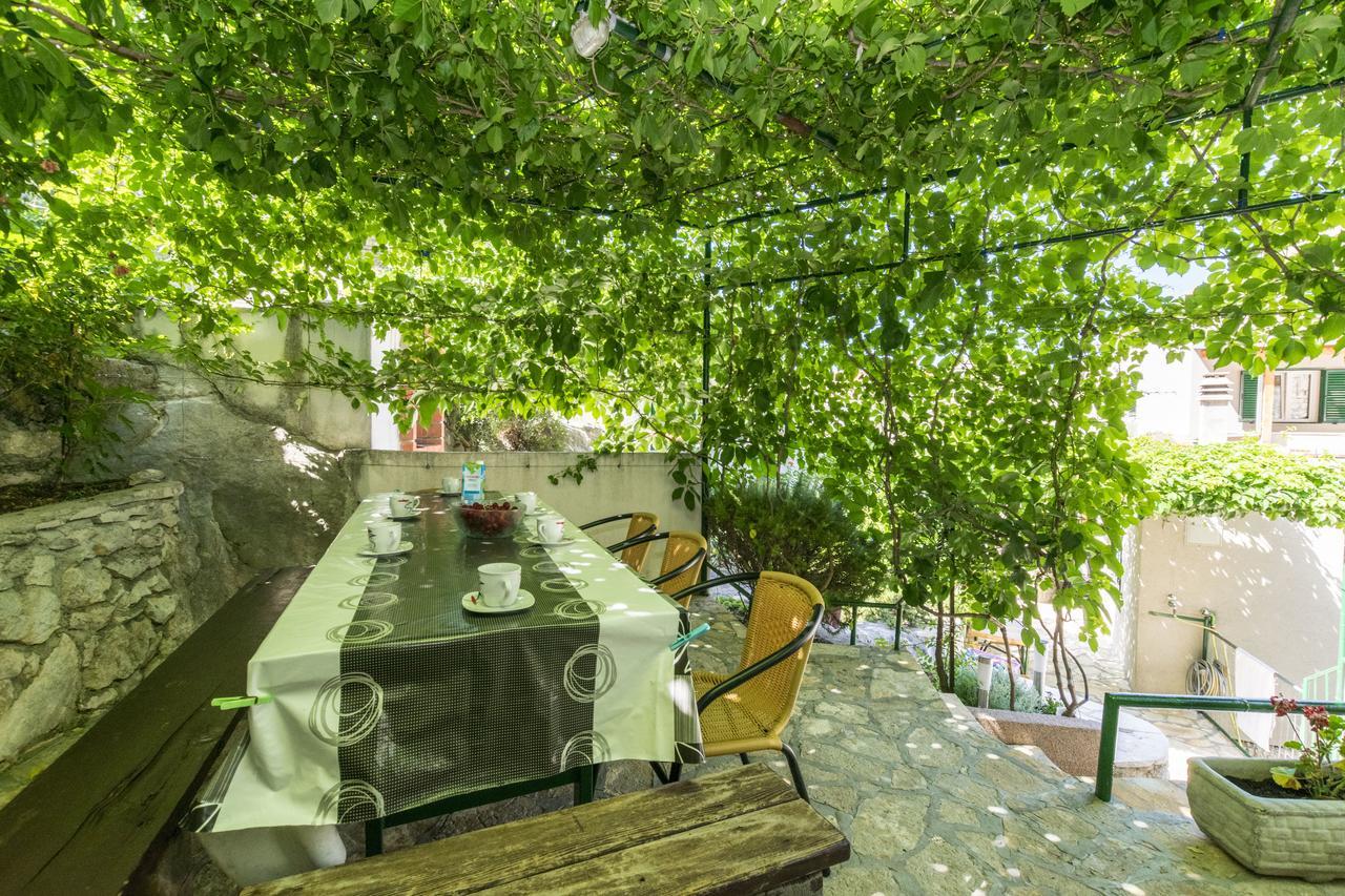 Apartments Mira Omiš Exterior foto